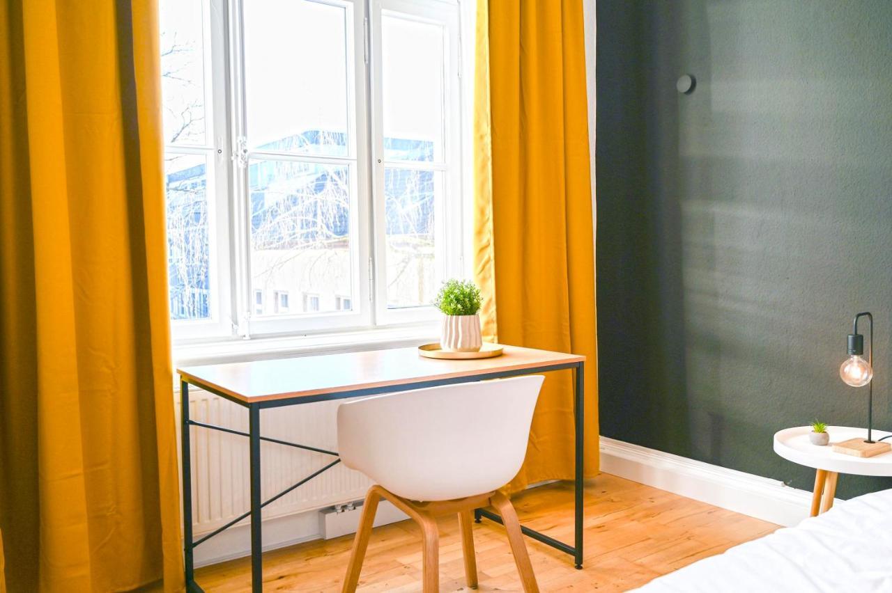 120Qm Denkmal Apartment In Krefeld Mit Stuck Und Balkon - Beuys Apartments - Krefeld Dış mekan fotoğraf